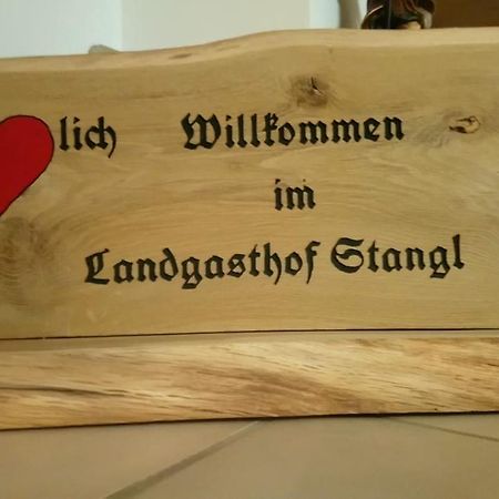 Landgasthof Stangl Moosinning المظهر الخارجي الصورة